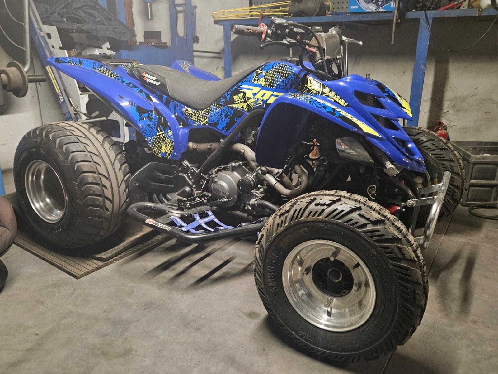 yamaha raptor 660, Motos