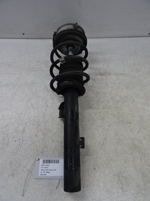 AMORTISSEUR OU ABSORBEUR DE CHOC AVANT DROIT 1 serie (E81), Utilisé, BMW, Petuelring 130
80809  München, DE, Bayerische Motoren Werke AG