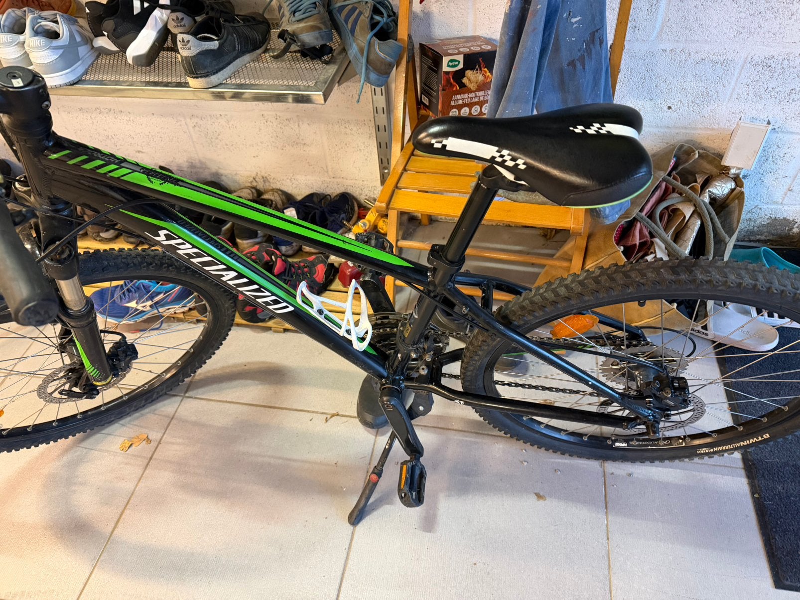 Kinderfiets 24inch Specialized, Fietsen en Brommers, Ophalen, Gebruikt, Velgrem, 20 inch of meer