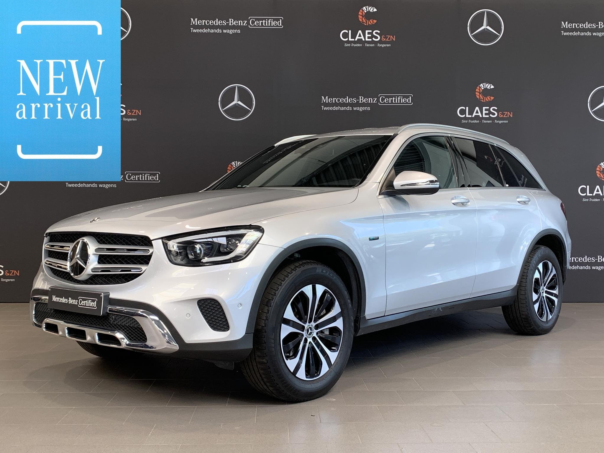 Mercedes-Benz GLC 300e 4MATIC Luxury Line - DOS 8982, Auto's, Mercedes-Benz, Automaat, 4 cilinders, 2000 kg, Plug-in hybride