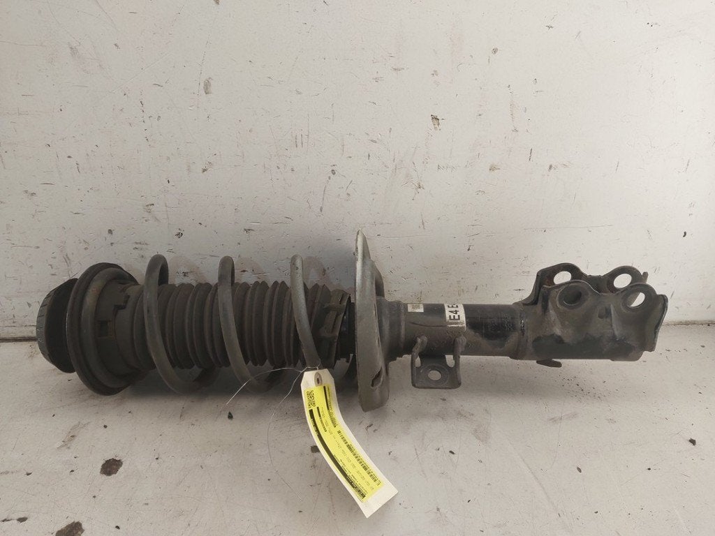 SCHOKBREKER LINKS VOOR Toyota Yaris IV (P21 / PA1 / PH1), Gebruikt, Kundenbetreuung@toyota.de, Toyota, Toyota-Allee 2
50858  Köln, DE