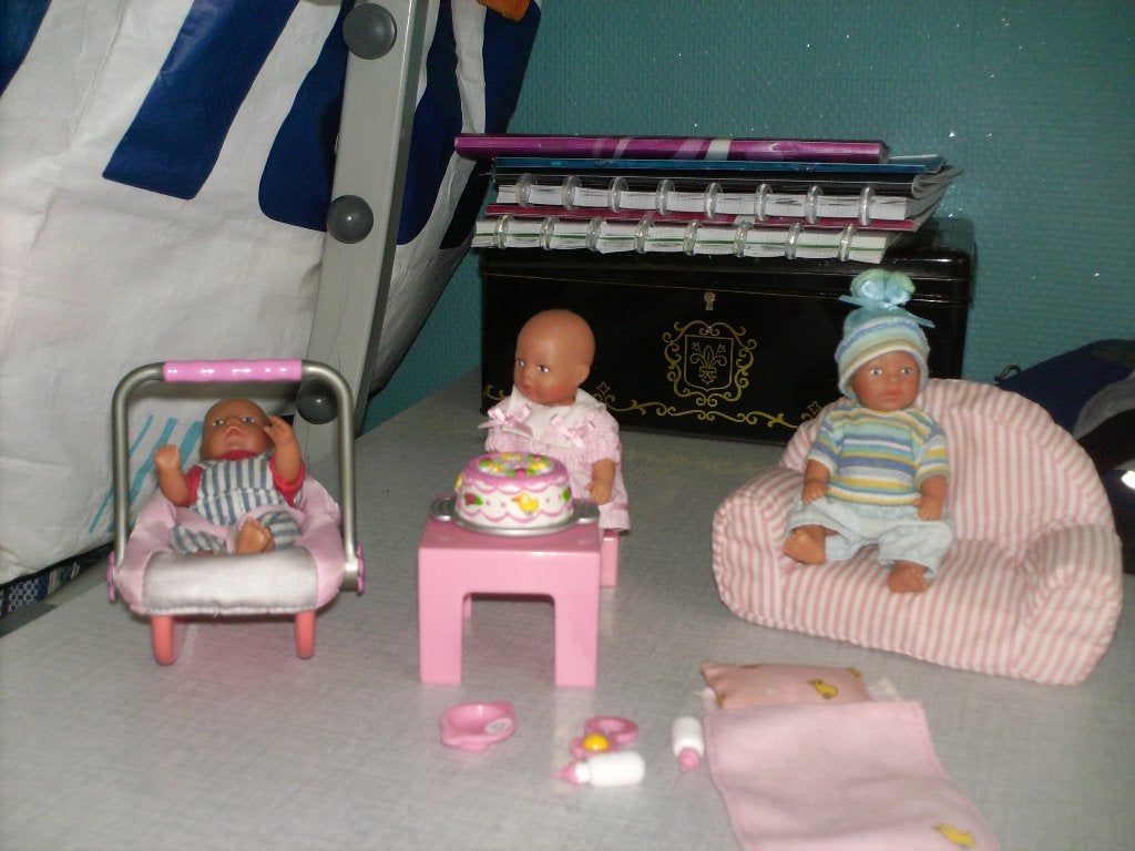 a vendre jouet poupée, Enfants & Bébés, Enlèvement ou Envoi, Comme neuf, Baby Pop
