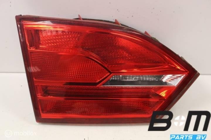 Achterlicht in klep rechts VW Jetta 4 5C6945094??, Auto-onderdelen, Gebruikt