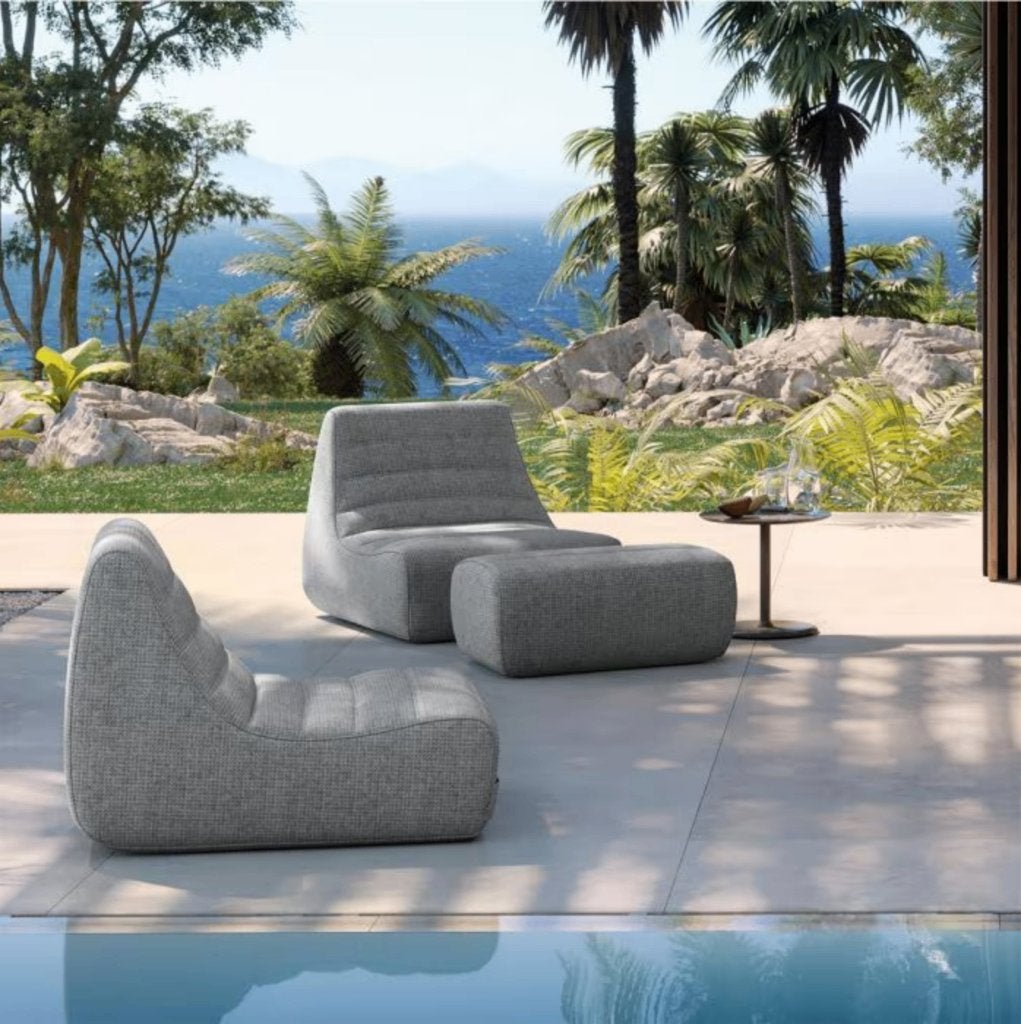 Ligne Roset Saparella - loungestoel en ottoman, Maison & Meubles, 75 à 100 cm, Enlèvement, Tissus, Moins de 150 cm