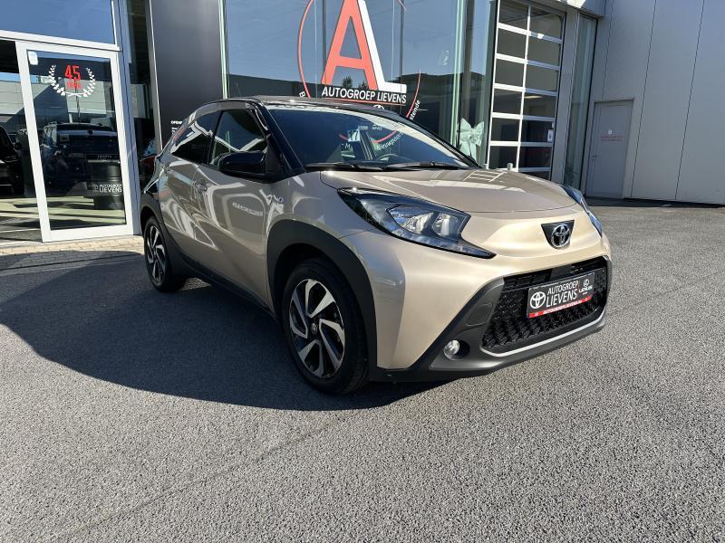 Toyota Aygo X 1.0 BENZ CVT AIR-PULSE + TECH PACK, Achat, 998 cm³, Euro 6, Beige