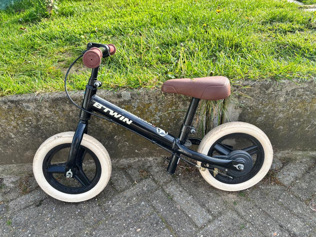 Draisienne BTwin, Enlèvement, Comme neuf, Vélo d'équilibre