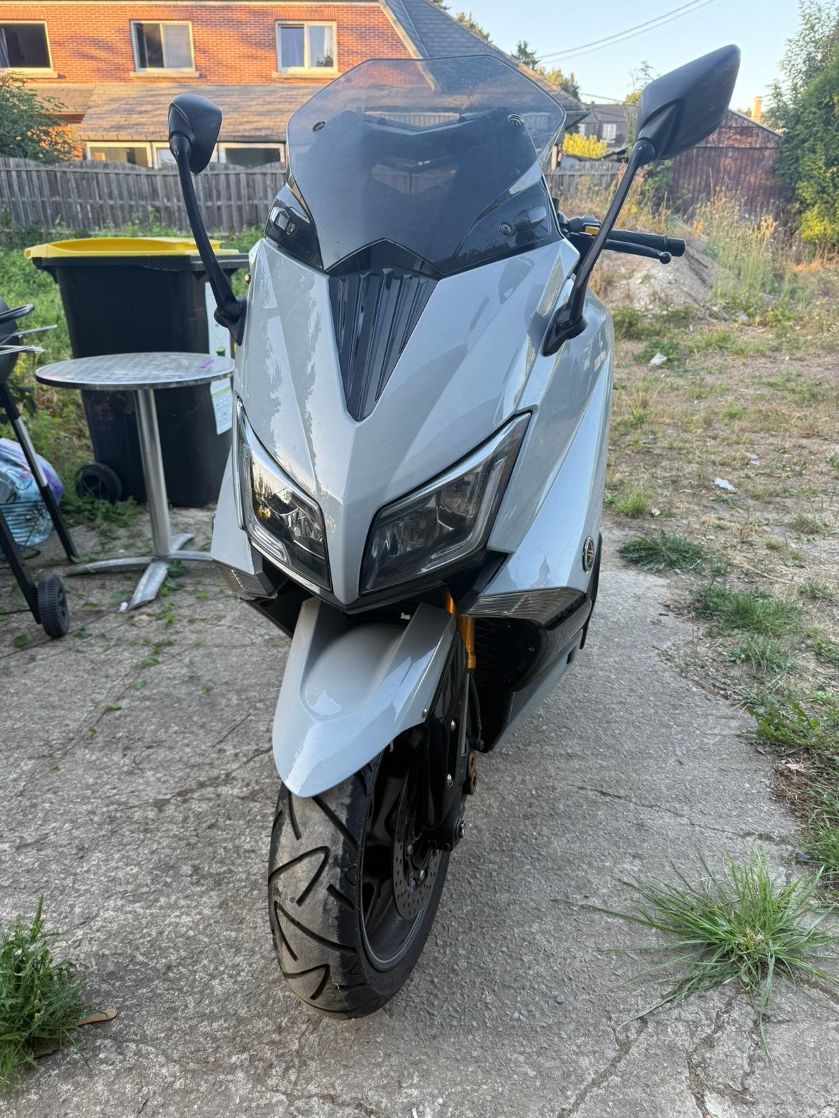Tmax 530 de 2015 avec +-40.000km, Fietsen en Brommers, Ophalen, Zo goed als nieuw