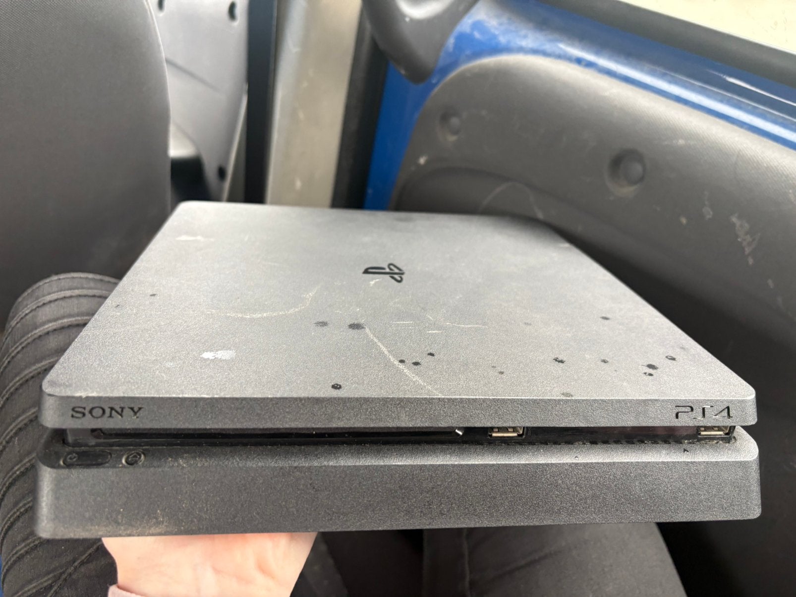Ps4 slim, Games en Spelcomputers, Games | Sony PlayStation 4, Ophalen, Zo goed als nieuw
