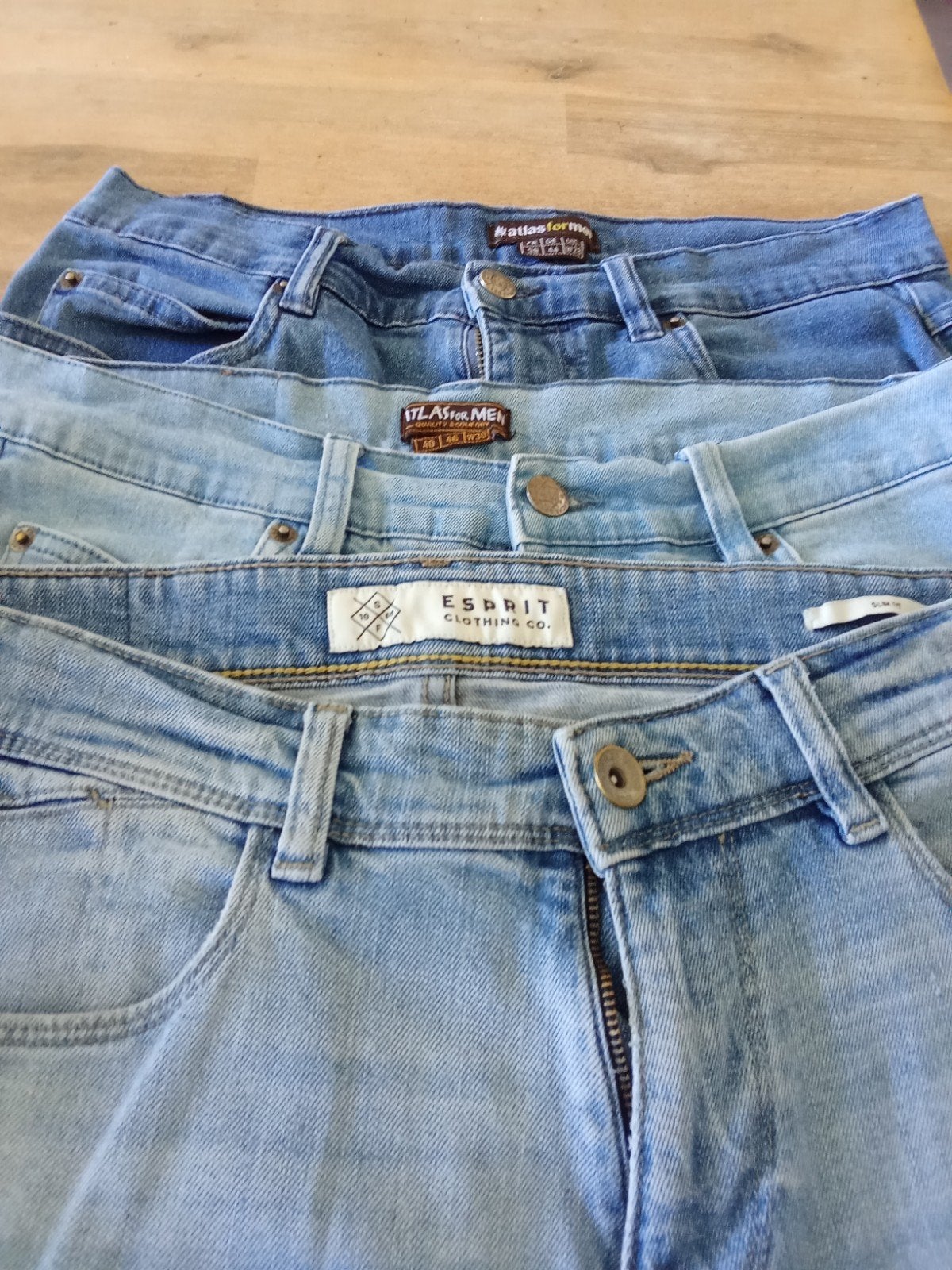 Bermudas, Enlèvement