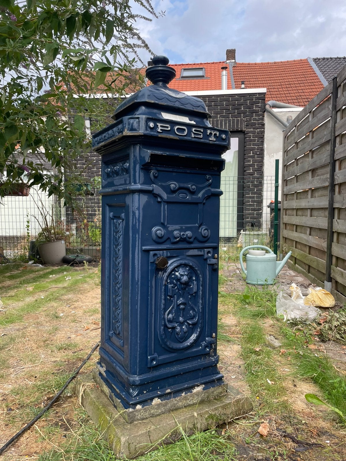 Antieke gietijzeren brievenbus, Tuin en Terras, Brievenbussen, Ophalen