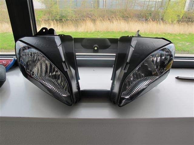 Yamaha R6 2008 koplamp met lichte schade, Motos, Pièces | Yamaha, Utilisé, Enlèvement ou Envoi