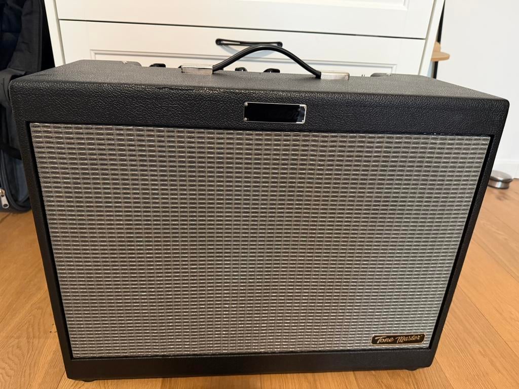 Fender Tone Master FR12, Muziek en Instrumenten, Ophalen, Zo goed als nieuw