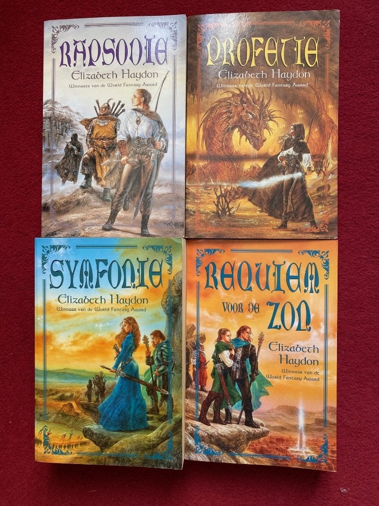 ELIZABETH HAYDON RAPSODIE DE COMPLETE SERIE IN GOEDE STAAT,G, Boeken, Fantasy, Ophalen of Verzenden