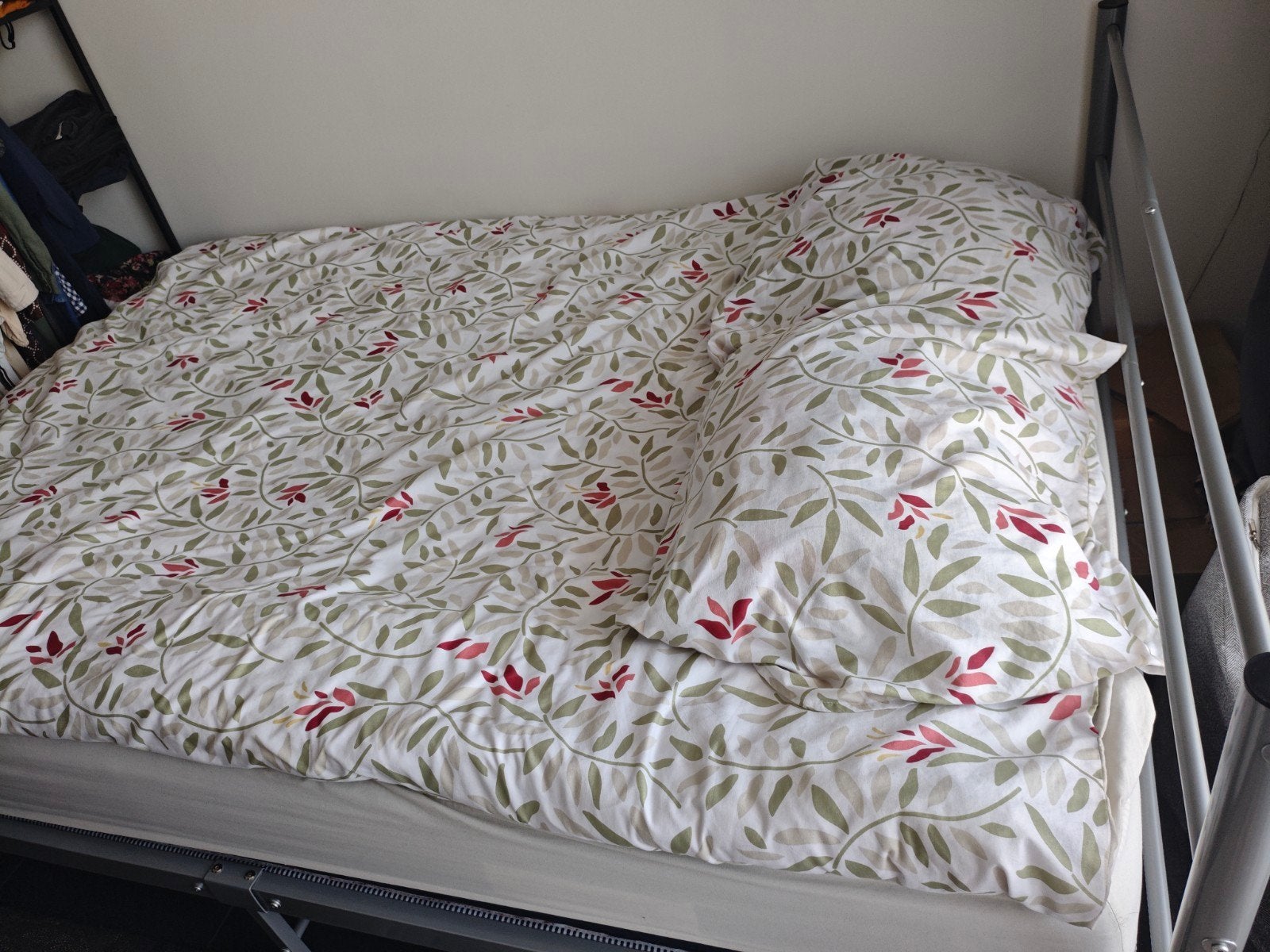 Bedframe met boxspring - Grijs - Metaal - 140x200, Huis en Inrichting, Slaapkamer | Bedden, Metaal, Grijs, Ophalen