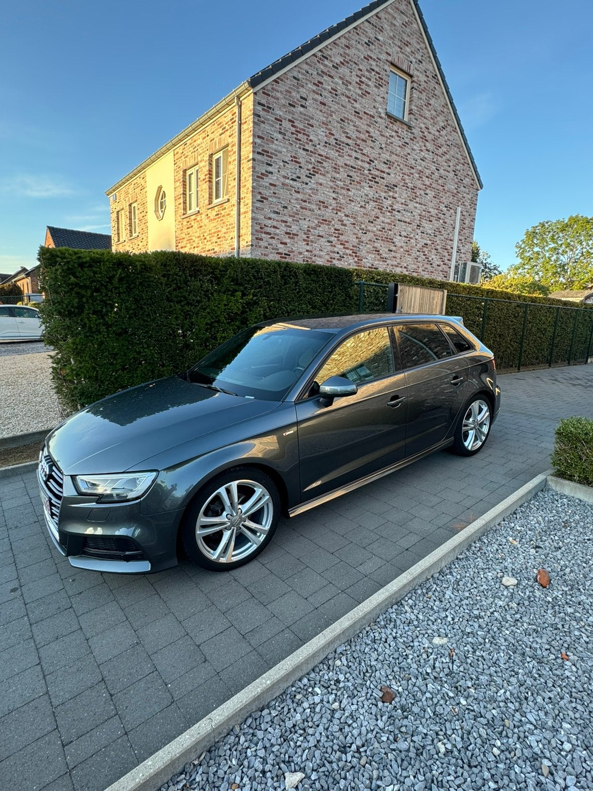 Audi A3 1.5 TFSI AUTOMAAT S-Line, Automaat, Android Auto, Leder, Particulier