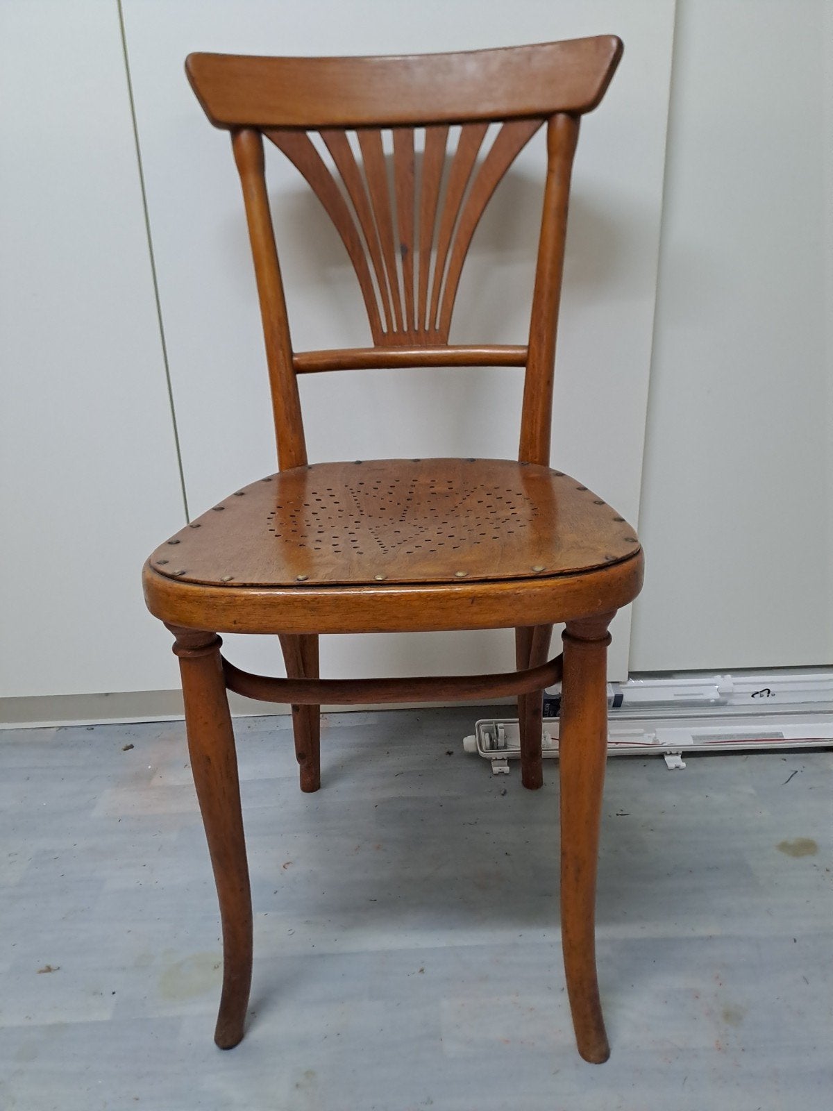4 x chaise Thonet, Enlèvement