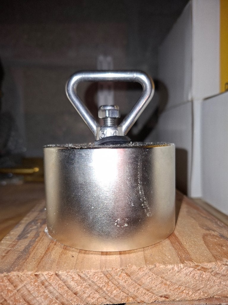 Magneet magnetar, Ophalen
