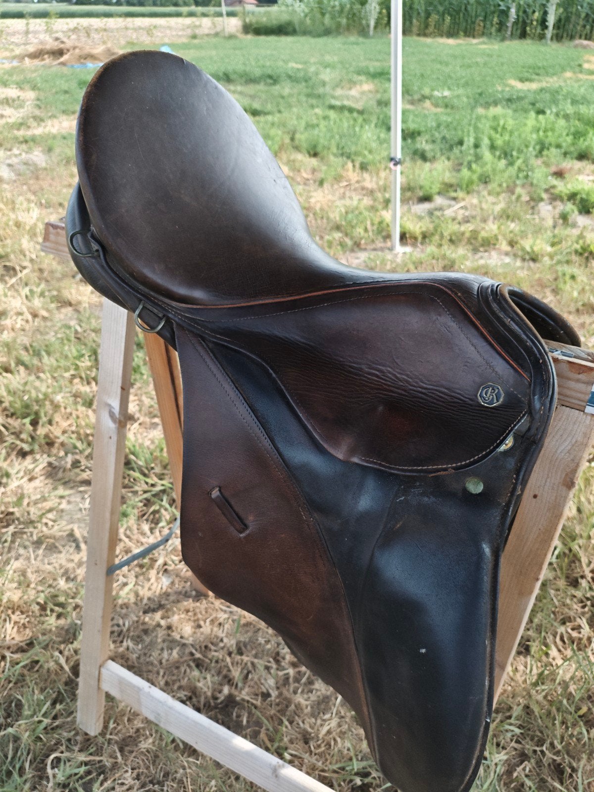 kieffer zadel in gebruikte staat 18inch, Dieren en Toebehoren, Paarden en Pony's | Zadels, Ophalen, Kieffer