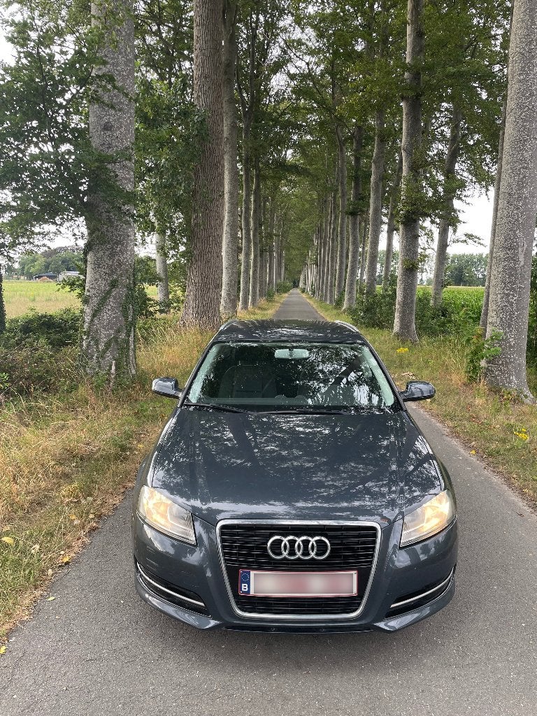 Audi A3, Euro 5, Zwart, 4 cilinders, Leder en Stof