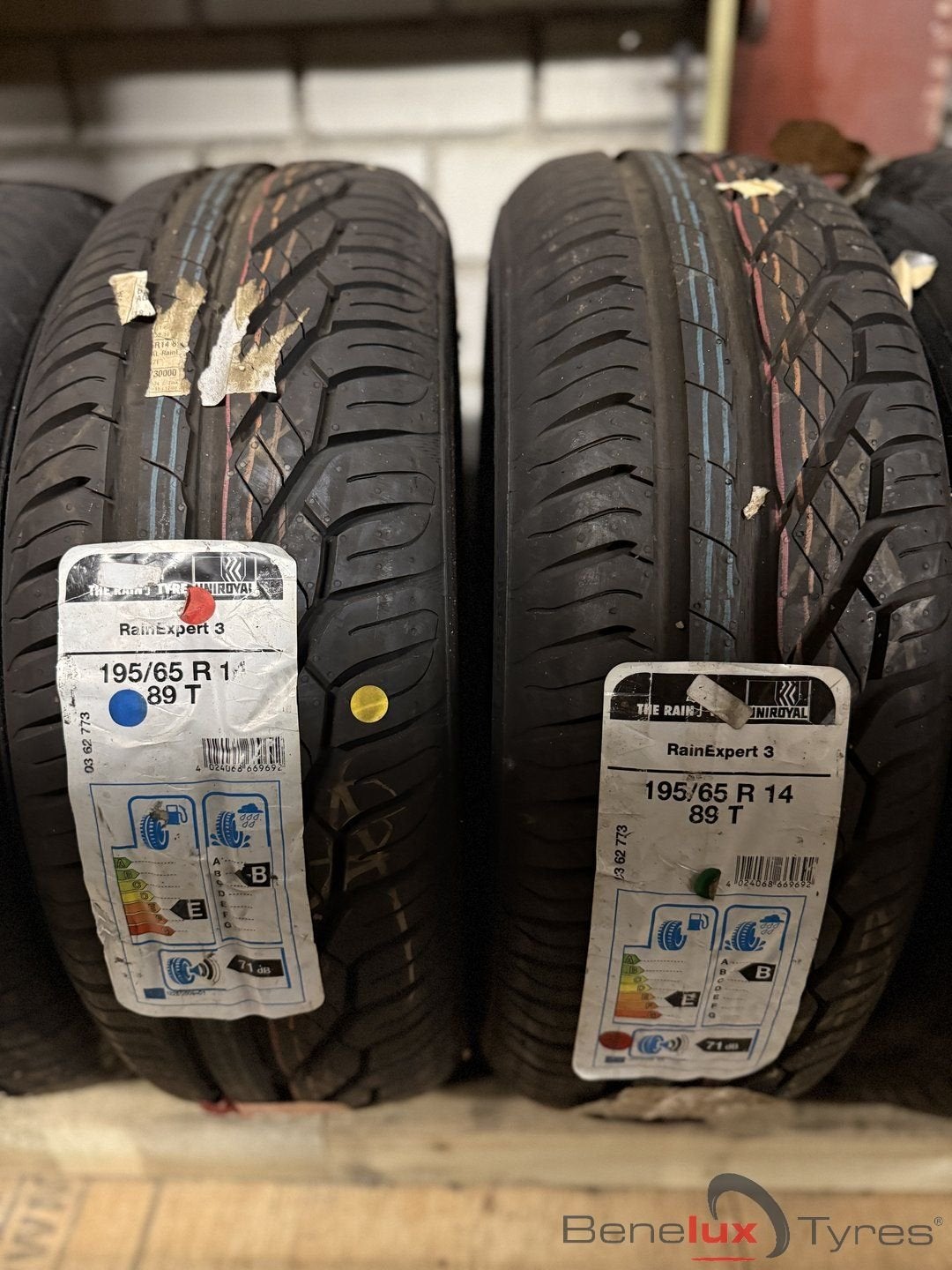 nieuw 195/65R14 89T Uniroyal 195/65 R14 195/65/14 1956514, Autos : Pièces & Accessoires, Pneus & Jantes, Neuf, 14 pouces, Véhicule de tourisme