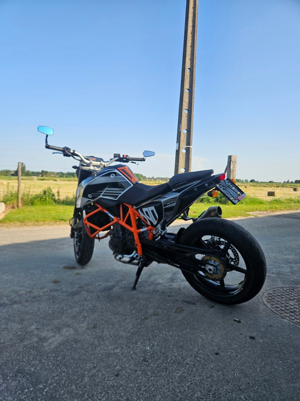 Ktm duke 690, Motoren, Occasion, Bedrijf, Meer dan 35 kW, ABS