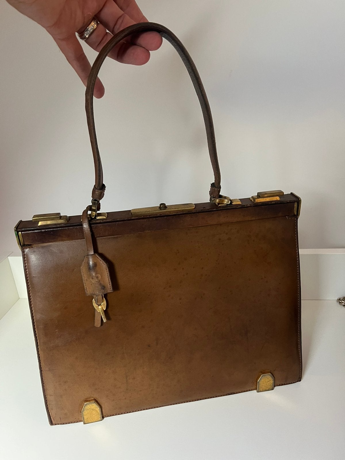 Delvaux, Bijoux, Sacs & Beauté, Enlèvement, Utilisé