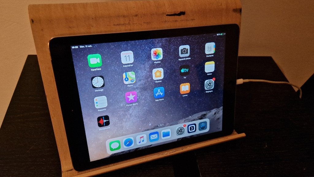IPAD AIR 16 go, Informatique & Logiciels, Gris, Apple iPad Air, 10 pouces, Comme neuf