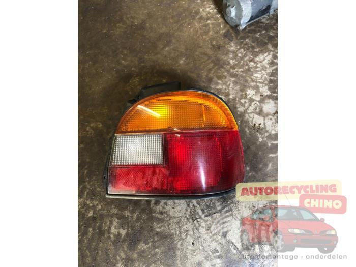 Achterlicht rechts van een Subaru Vivio, Subaru, Gebruikt, -, -