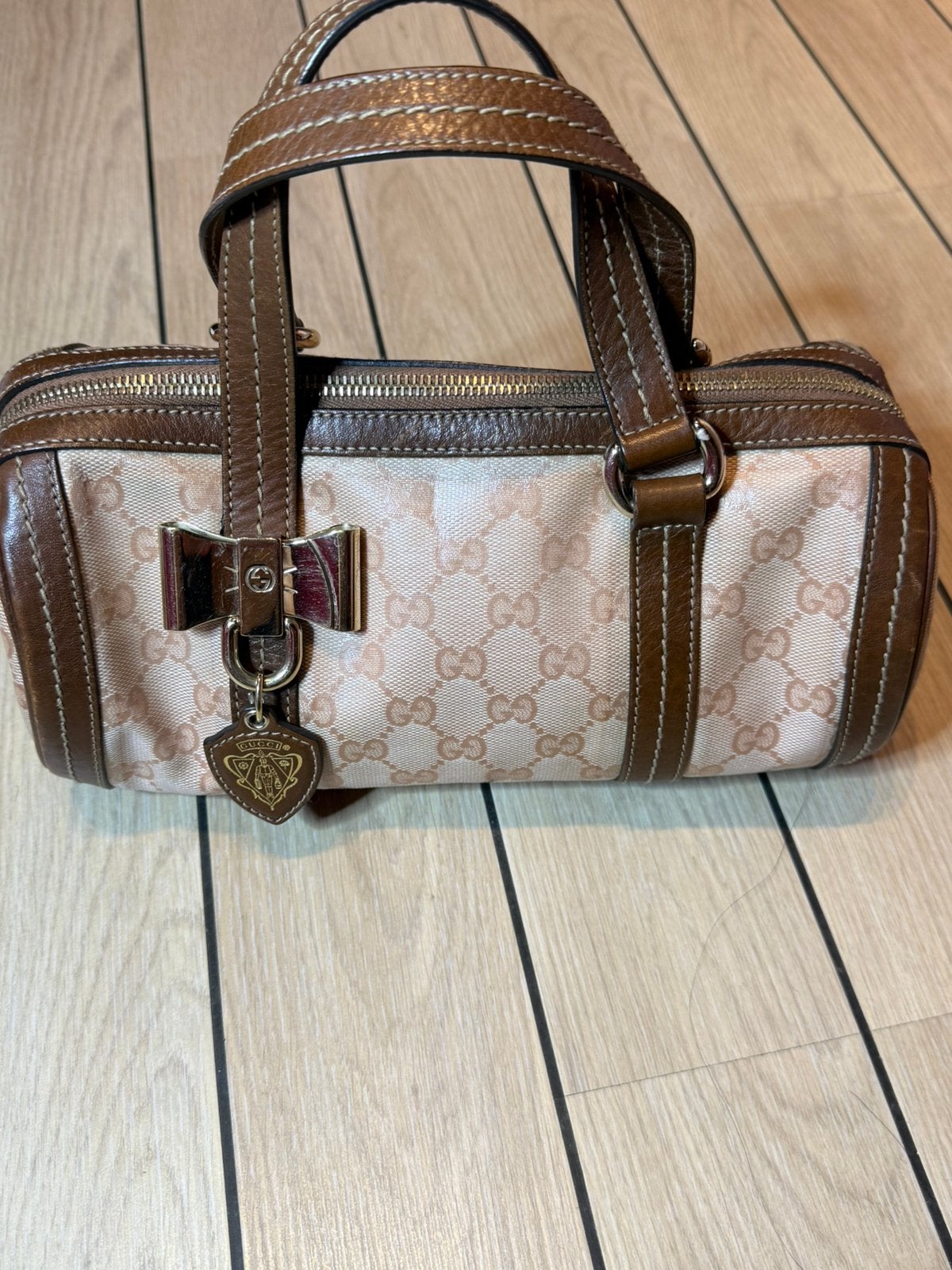 Authentieke kleine Boston Duchessa handtas van Gucci, Ophalen of Verzenden, Zo goed als nieuw, Zwart