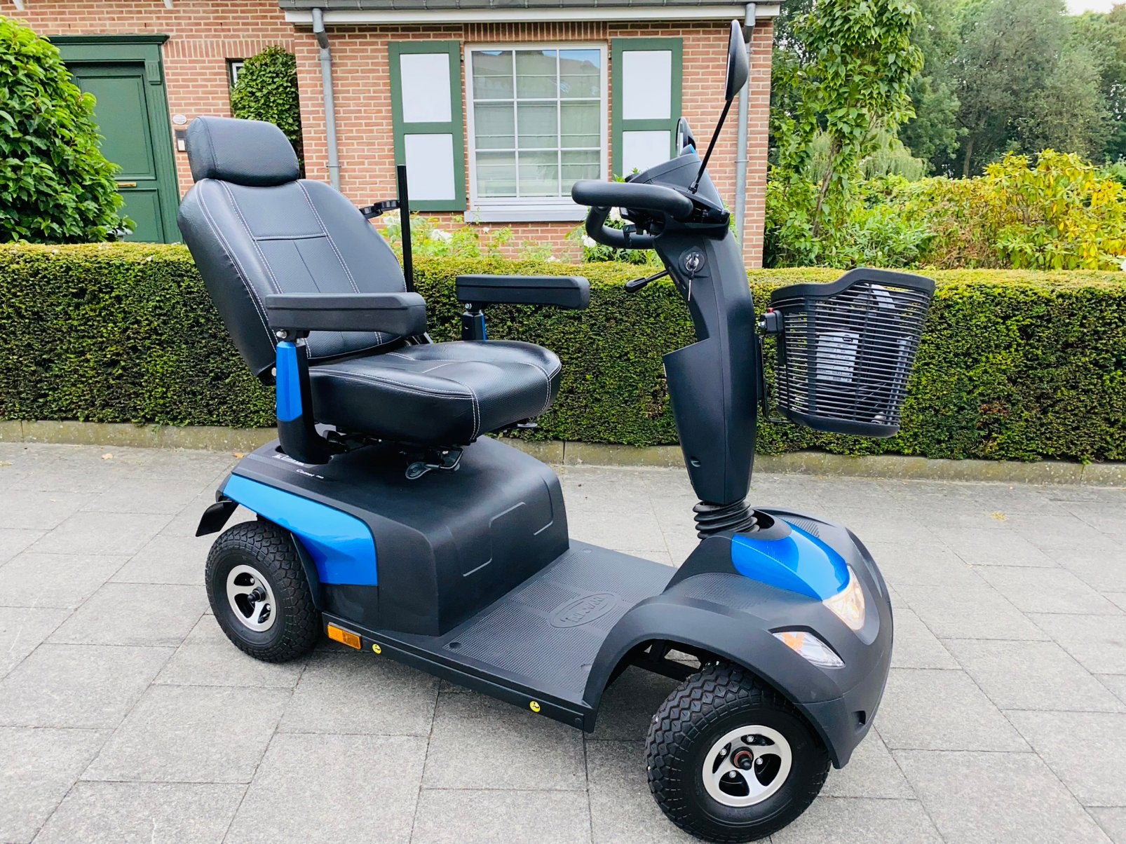 Invacare comet Pro Scootmobiel - Invalide scooter nieuwstaat, Ophalen of Verzenden