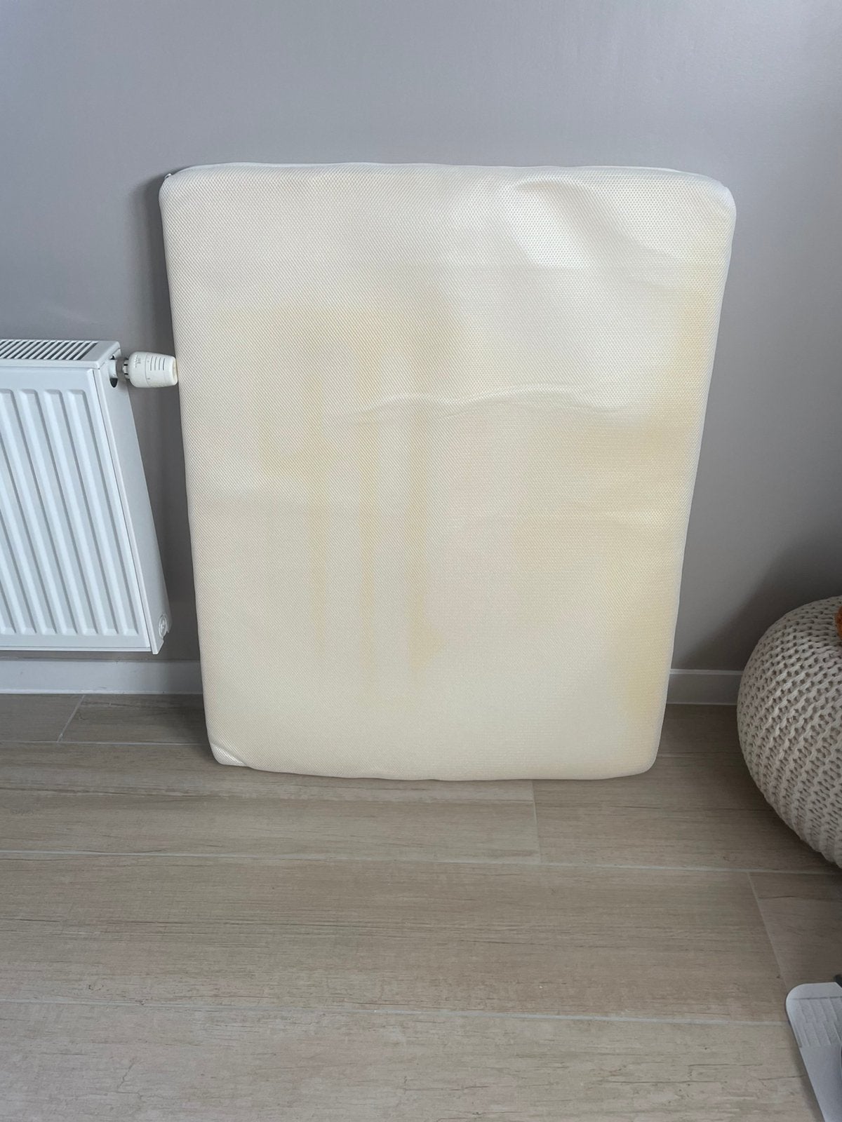 Boxmatrasje + hoeslaken baby, Ophalen, Gebruikt, Matras