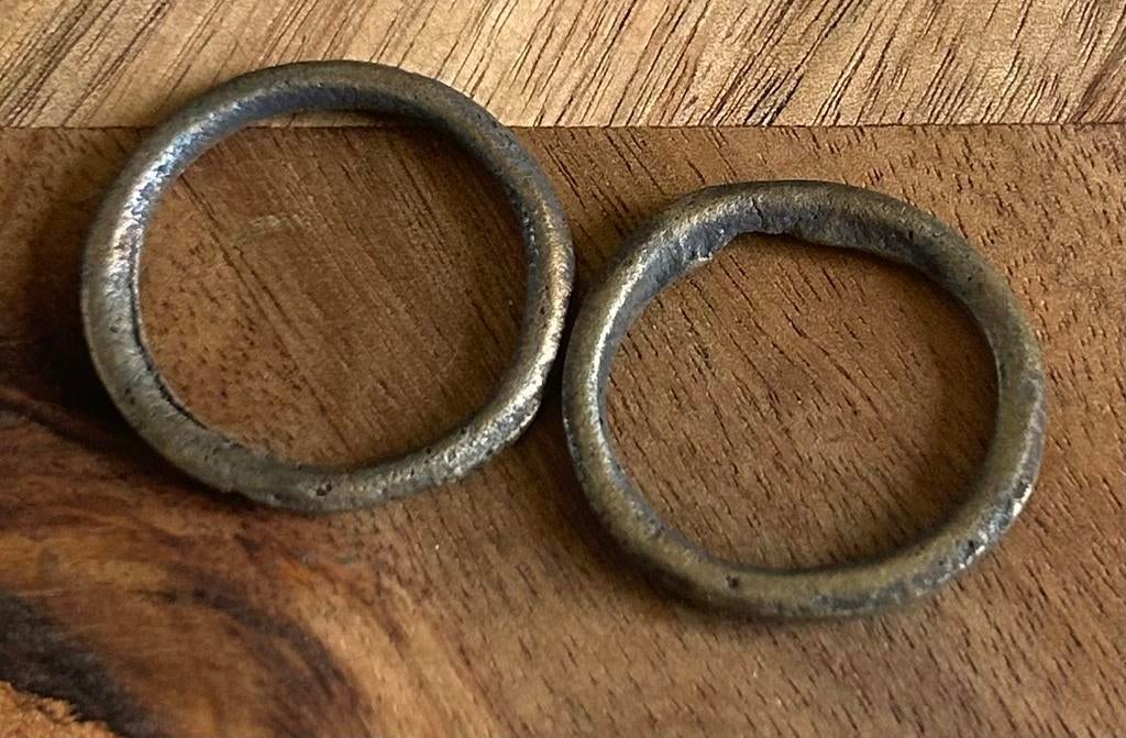 2 x ringgeld kelten 50-100vc, Ophalen of Verzenden, Brons