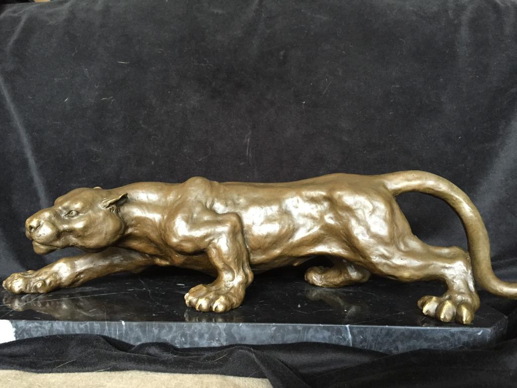 Bronzen sluipende panter/poema Milo 42 cm groot zuiver brons, Antiquités & Art, Art | Sculptures & Bois, Enlèvement ou Envoi