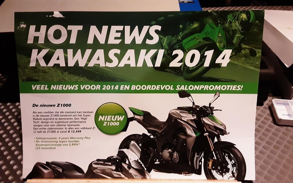 Kawasaki brochure, Ophalen of Verzenden, Zo goed als nieuw