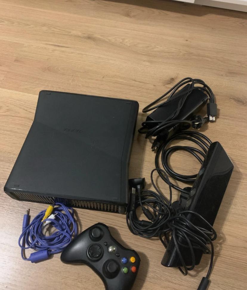 Xbox 360 noire, Enlèvement ou Envoi, Utilisé, 360 S
