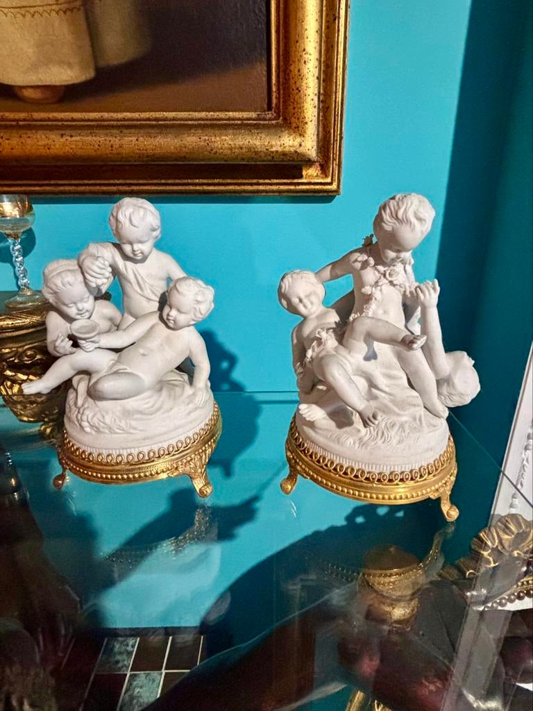 Paar Saksische biscuit putti - Duits porselein, Antiek en Kunst, Ophalen of Verzenden