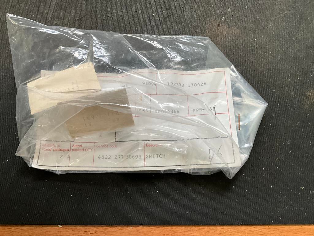 Schakelaar voor philips d2999 wereldontvanger, Ophalen of Verzenden