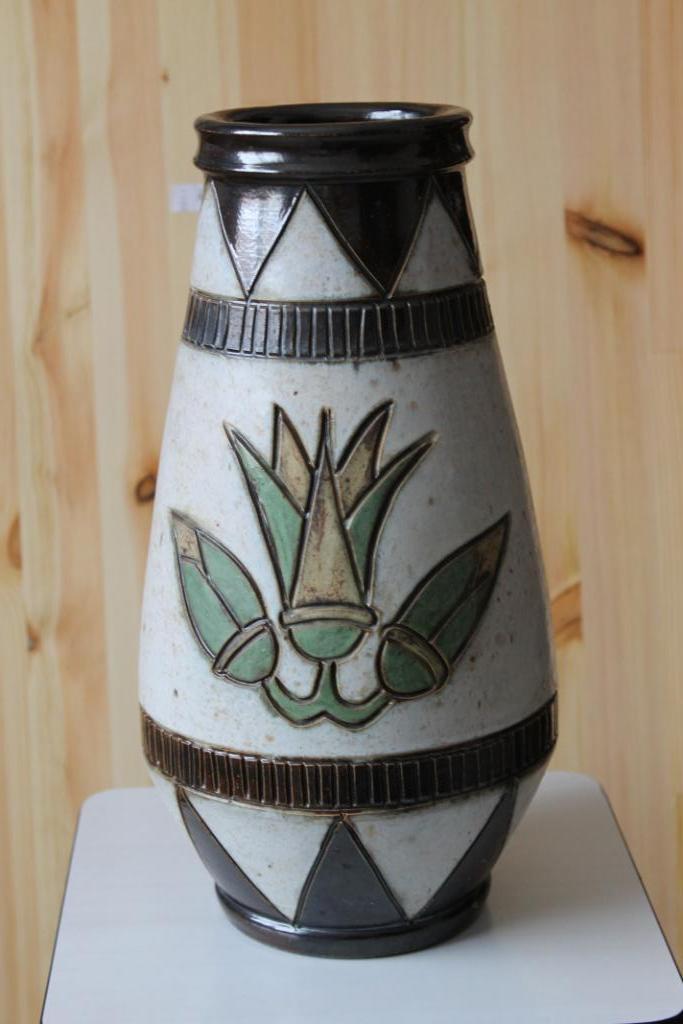 Vase en grès, Enlèvement