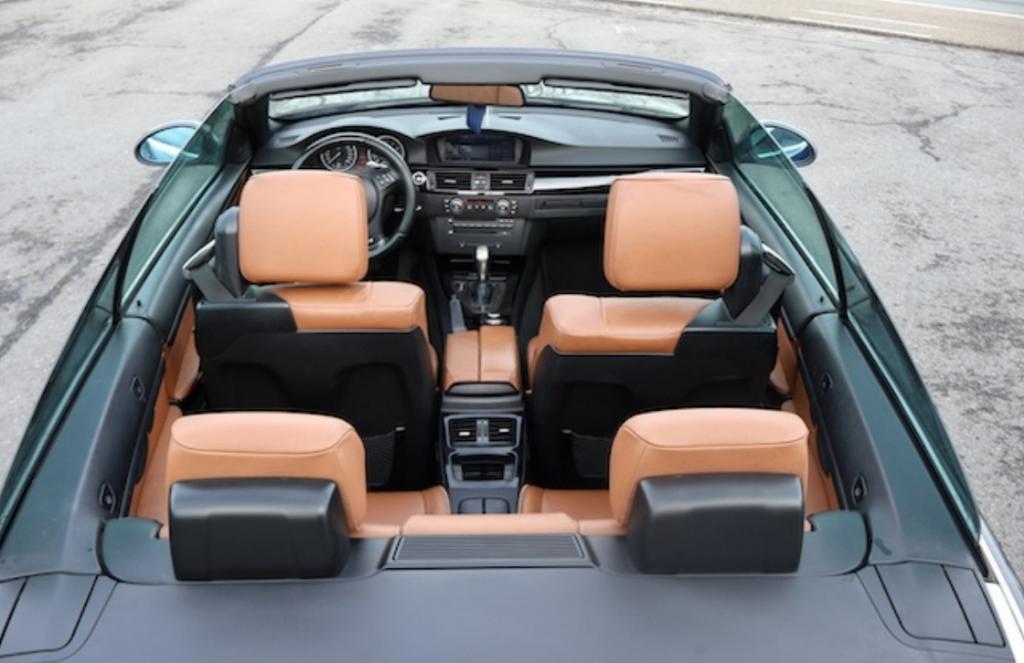 BMW 330 Cabriolet M-Sport E93 2007 - Prem propr., Autos, Cuir, Achat, Phares directionnels, Cabriolet