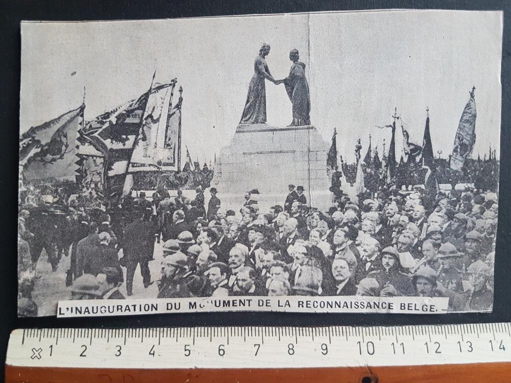 Knipsel op stevig papier Oorlogsmonument Le Havre, Ophalen of Verzenden, Landmacht, Foto of Poster