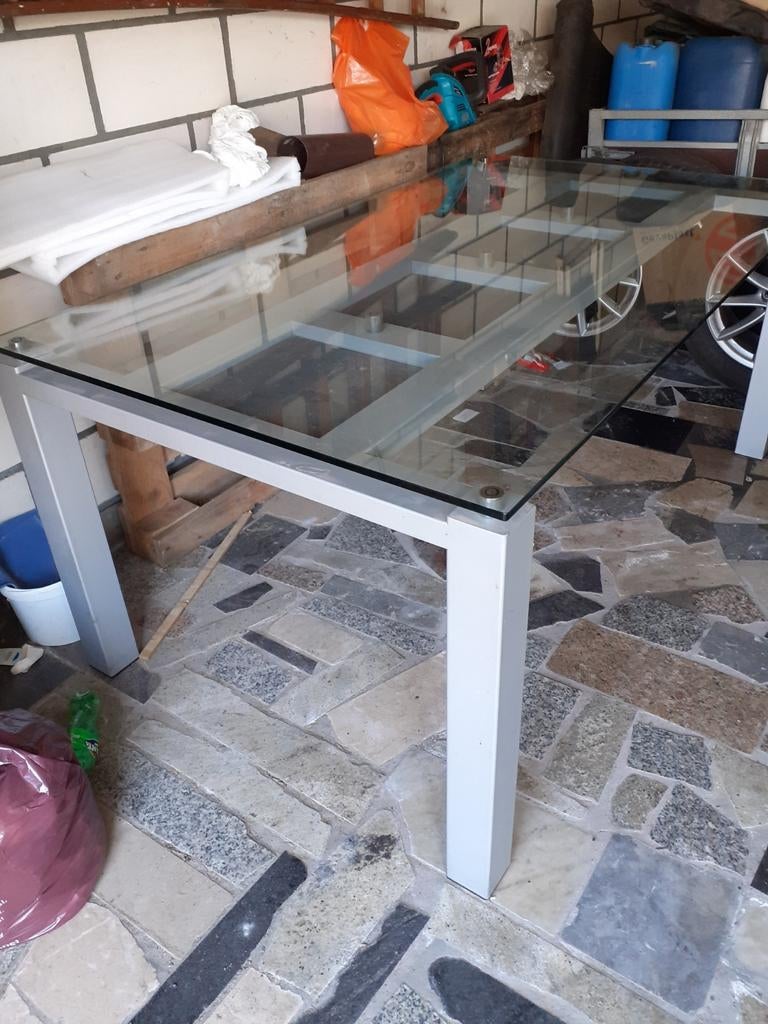 Tafel en stoelen, Ophalen of Verzenden, Zo goed als nieuw
