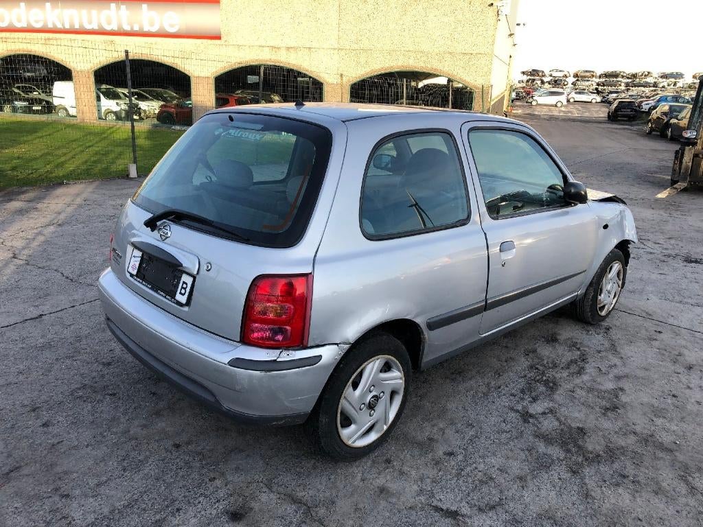 Nissan micra 1.3 automatique de 2000 pour PIECES, Enlèvement, Nissan