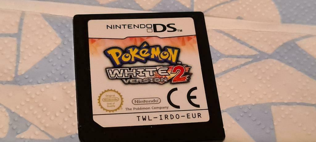 Pokémon white version  Nintendo DS, Games en Spelcomputers, Games | Nintendo DS, Ophalen of Verzenden