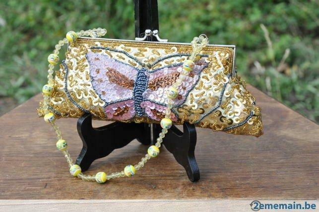 pochette de cerémonie avec paillette jaune papillon neuve, Enlèvement ou Envoi, Neuf
