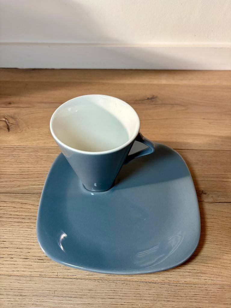 Royal Boch Expo '58: koffietas+ bord grijs, Huis en Inrichting, Verzenden, Nieuw