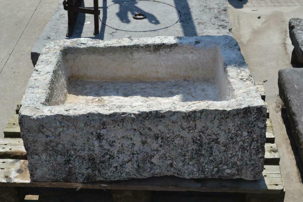 mooie grote witgele hardstenen waterbak, Tuin en Terras, Ophalen of Verzenden, Steen