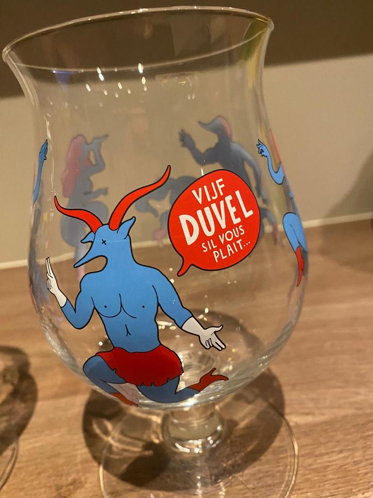 Duvelglas Parra, Enlèvement, Neuf