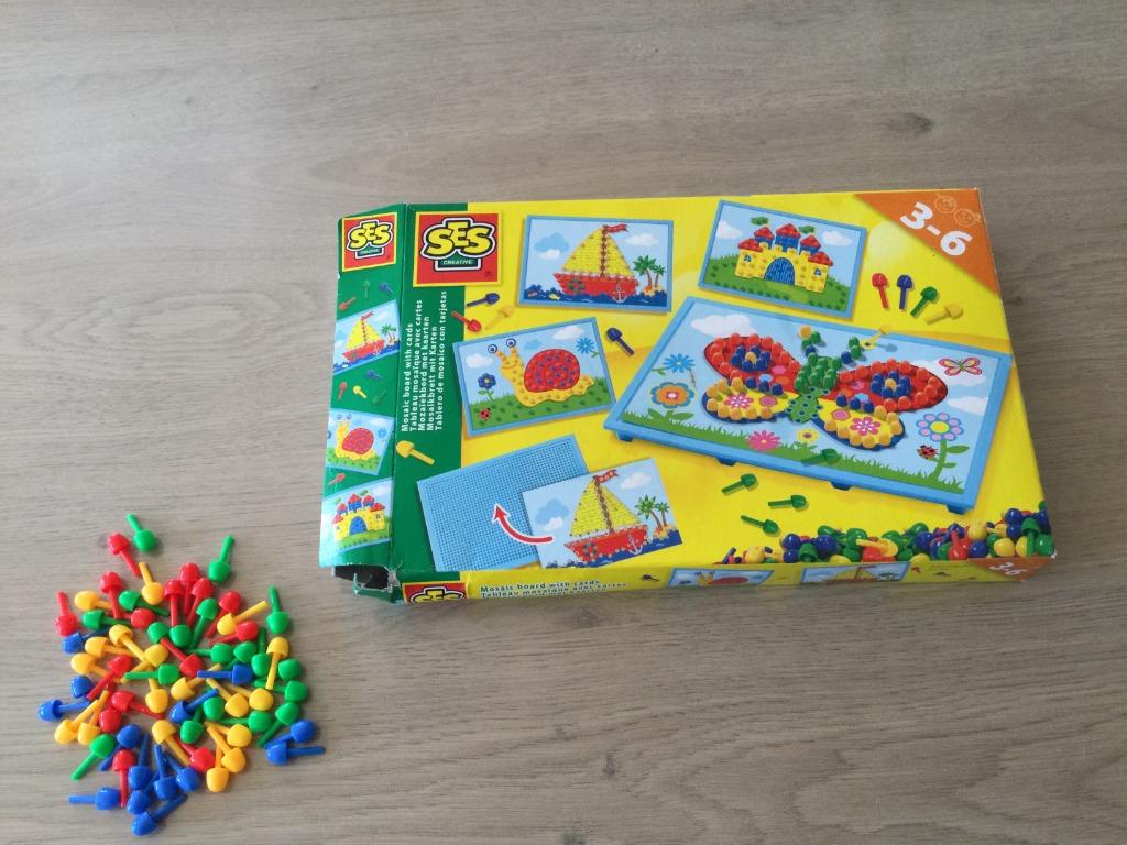Mozaïekbord met kaarten en steekparels, Kinderen en Baby's, Speelgoed | Educatief en Creatief, Ophalen of Verzenden