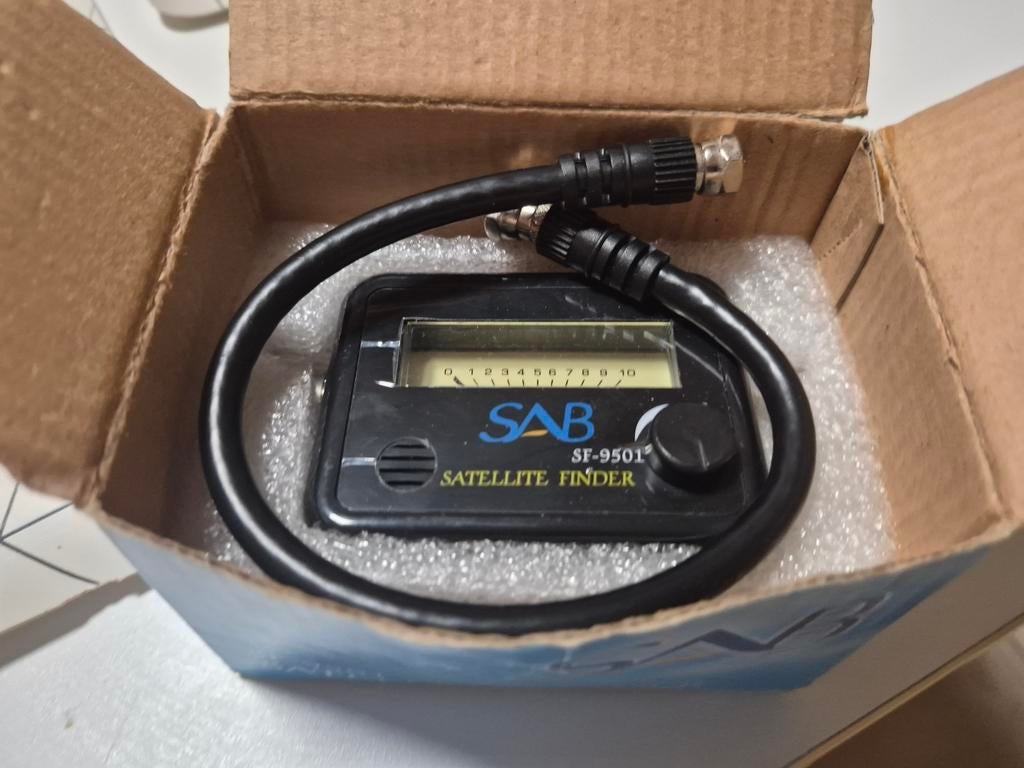Satelliet finder, Caravans en Kamperen, Ophalen