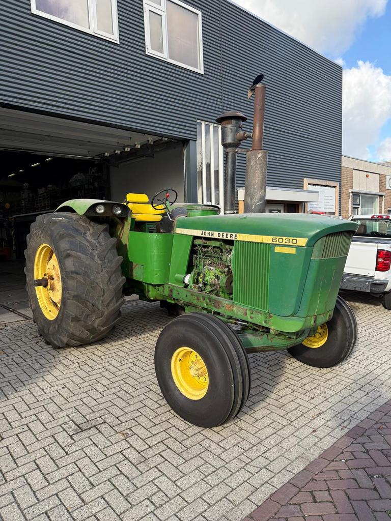 John Deere 6030, Zakelijke goederen, Landbouw | Tractoren, John Deere, meer dan 160 Pk, Oldtimer, Ophalen of Verzenden
